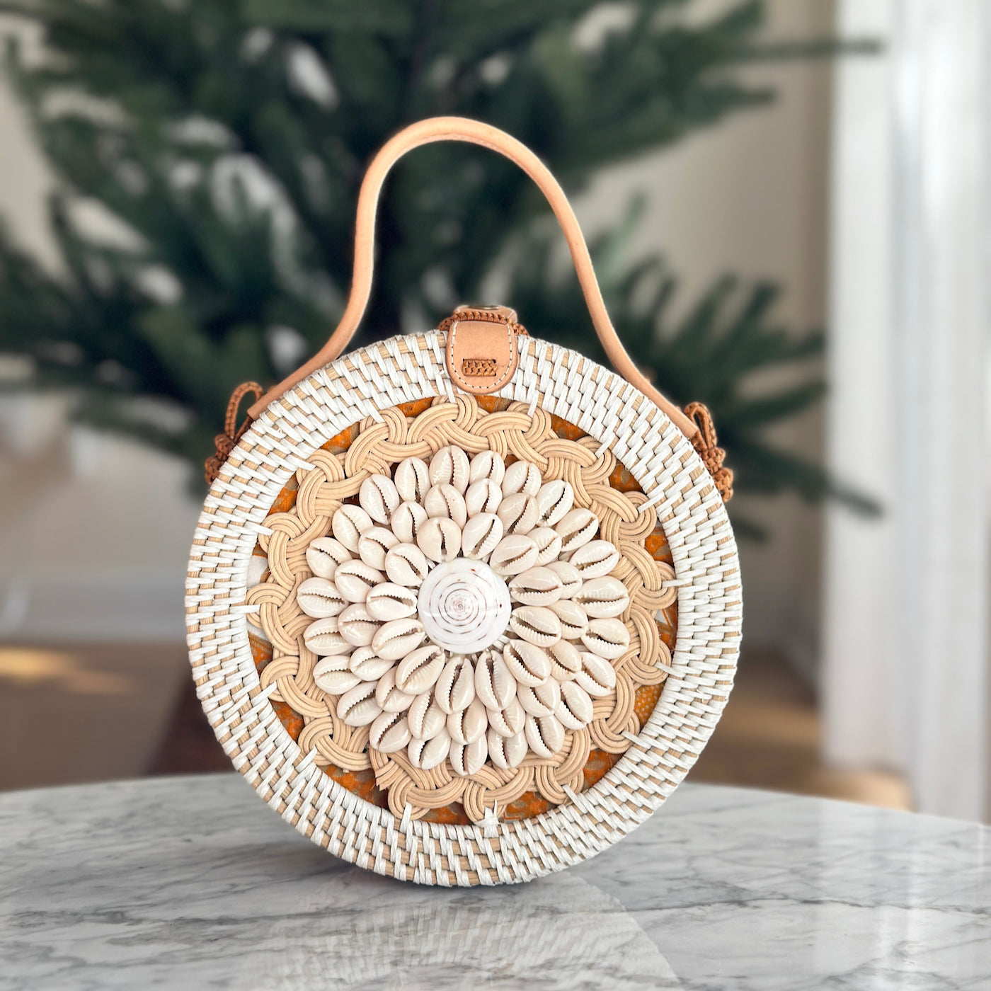 Bali Seashell Round Rattan Crossbody Bag - Camilla