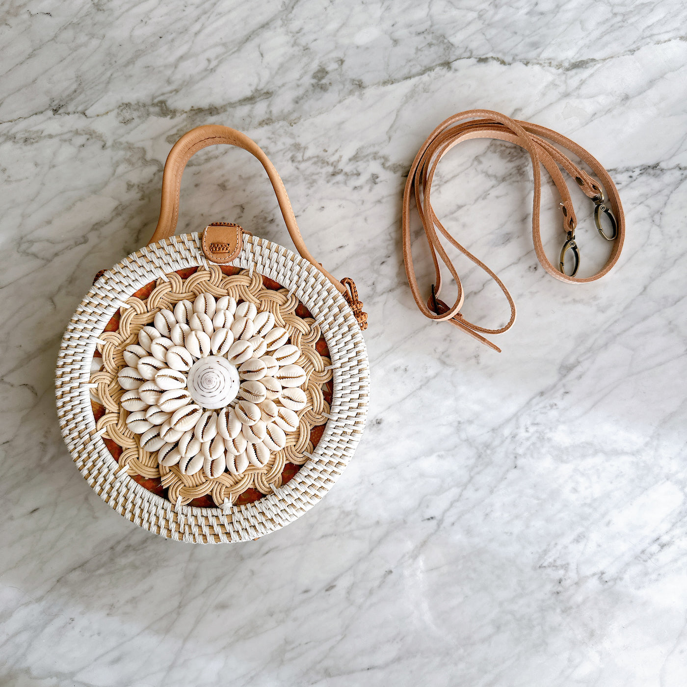 Bali Seashell Round Rattan Crossbody Bag - Camilla