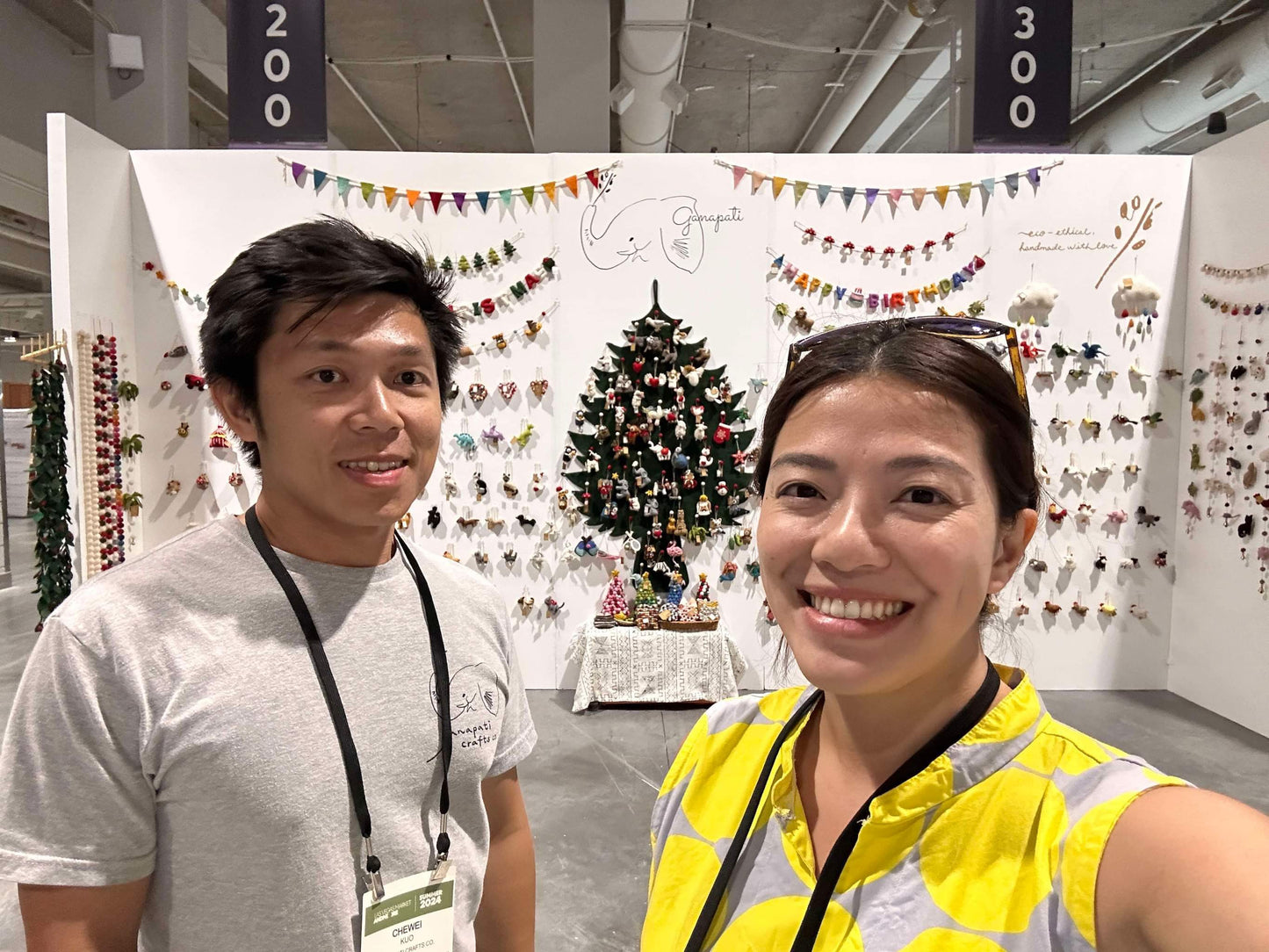 Felt Christmas Tree Ornament Wall Display