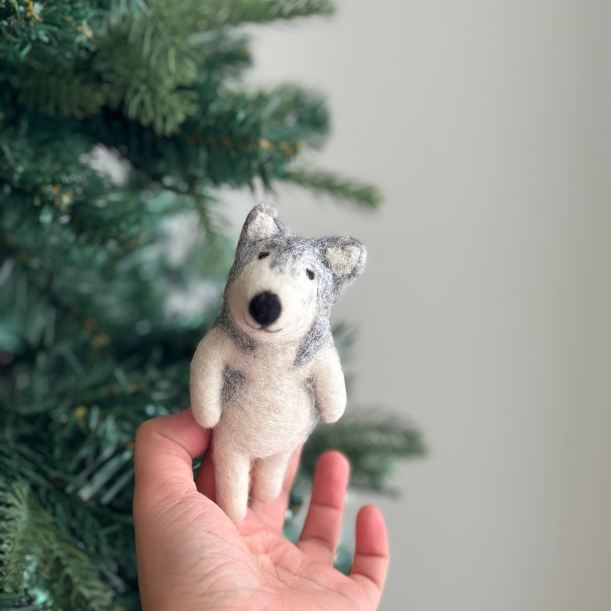 Felt Finger Puppet - Alaskan Husky Dog