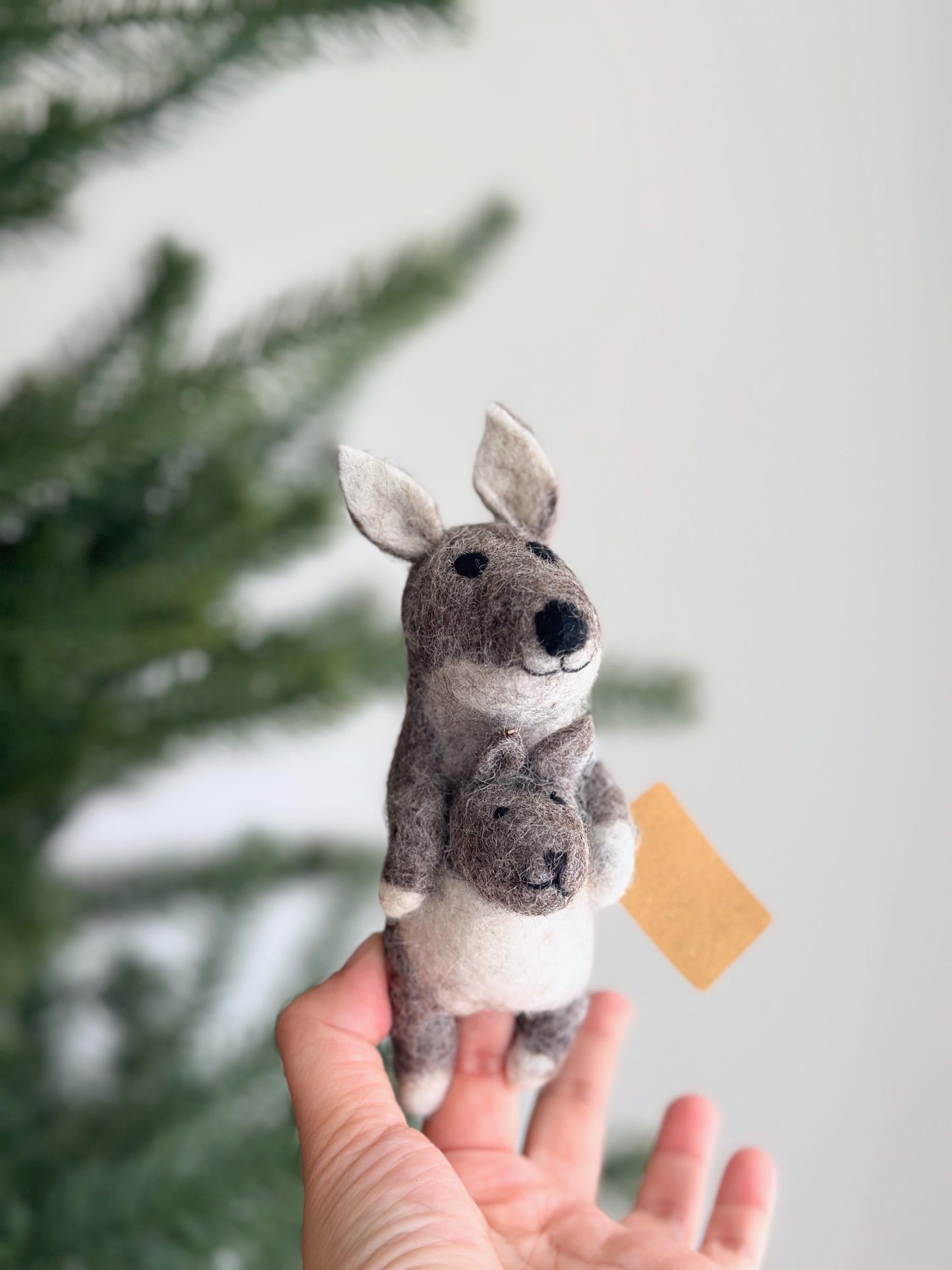 Kangaroo Finger Puppet, Needle Felted Finger Puppet, Waldorf Toy, Speech Therapy Aid, Pretend Play, Christmas Stocking Stuffer