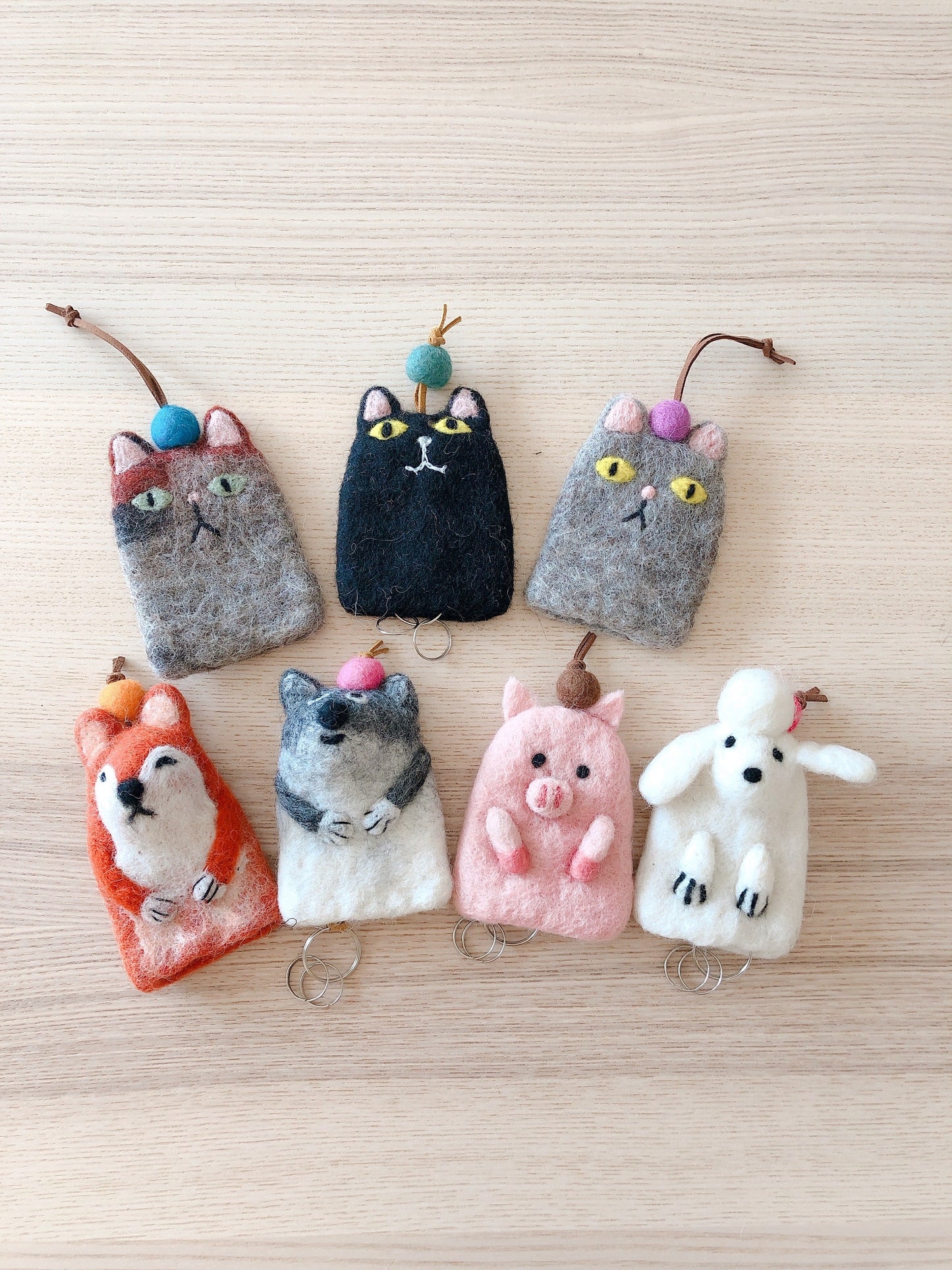 Felt Keychain - Gray Wolf Key Cover / Keychain