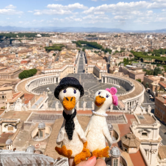 Felt Finger Puppets Set of 2 - Duck Couple on Honeymoon