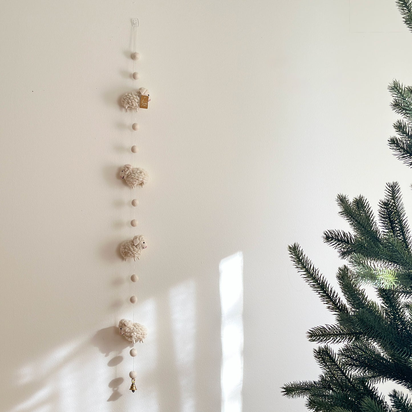 Fluffy Sheep Garland