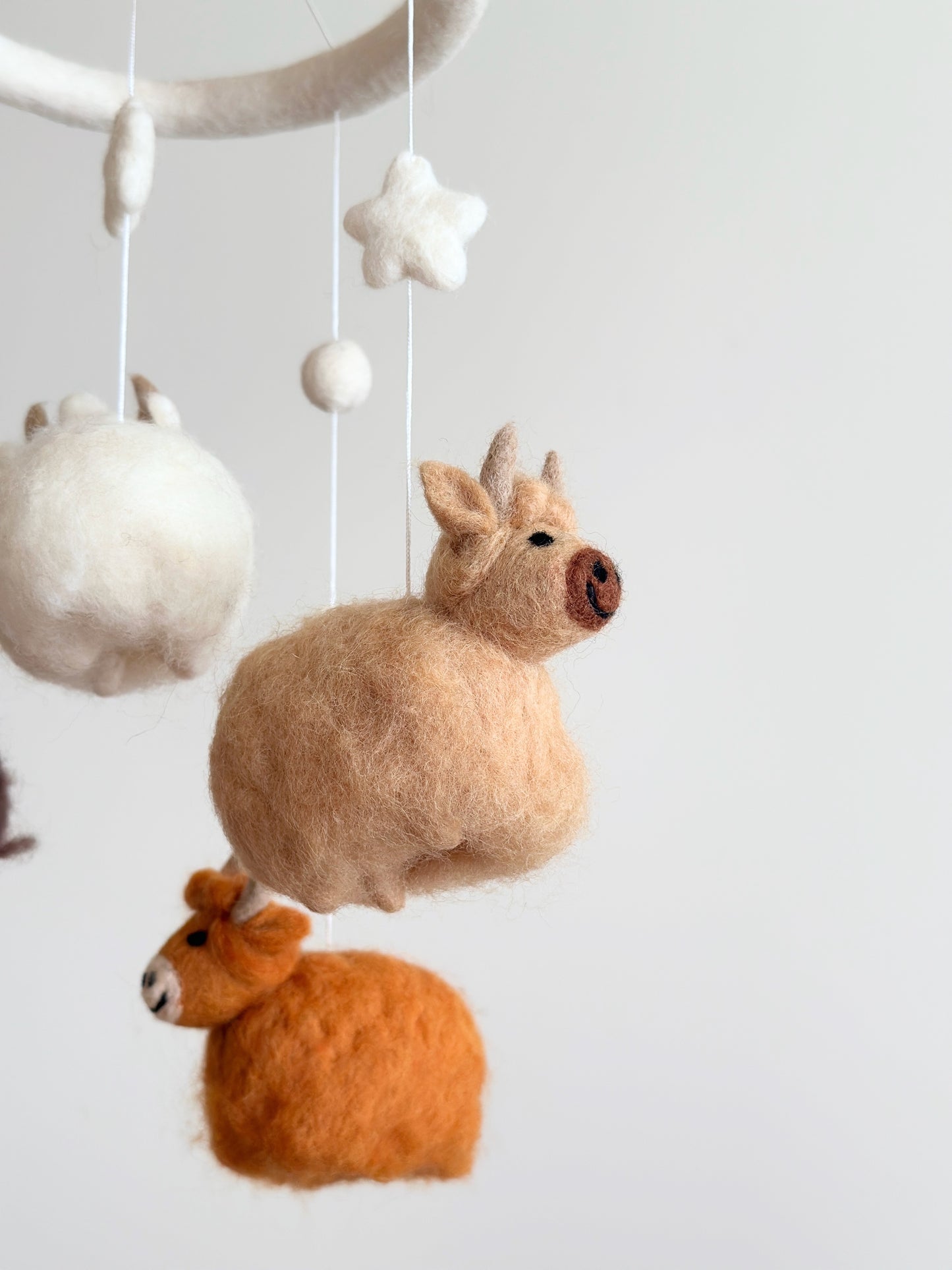 Felt Baby Mobile - Highland Cow (Felt Frame)