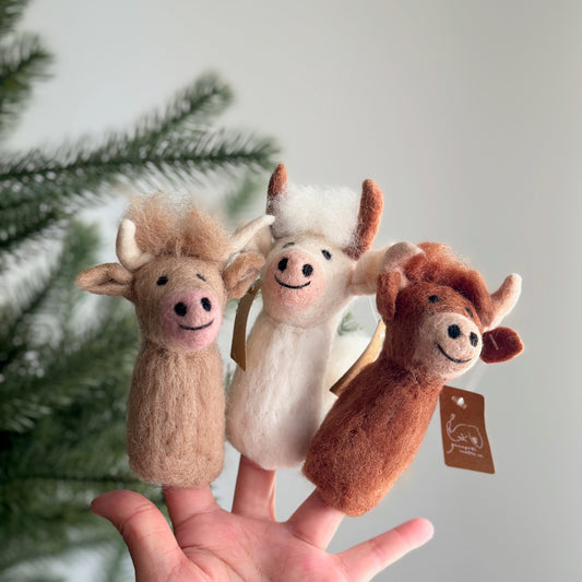 Highland Cow Finger Puppet