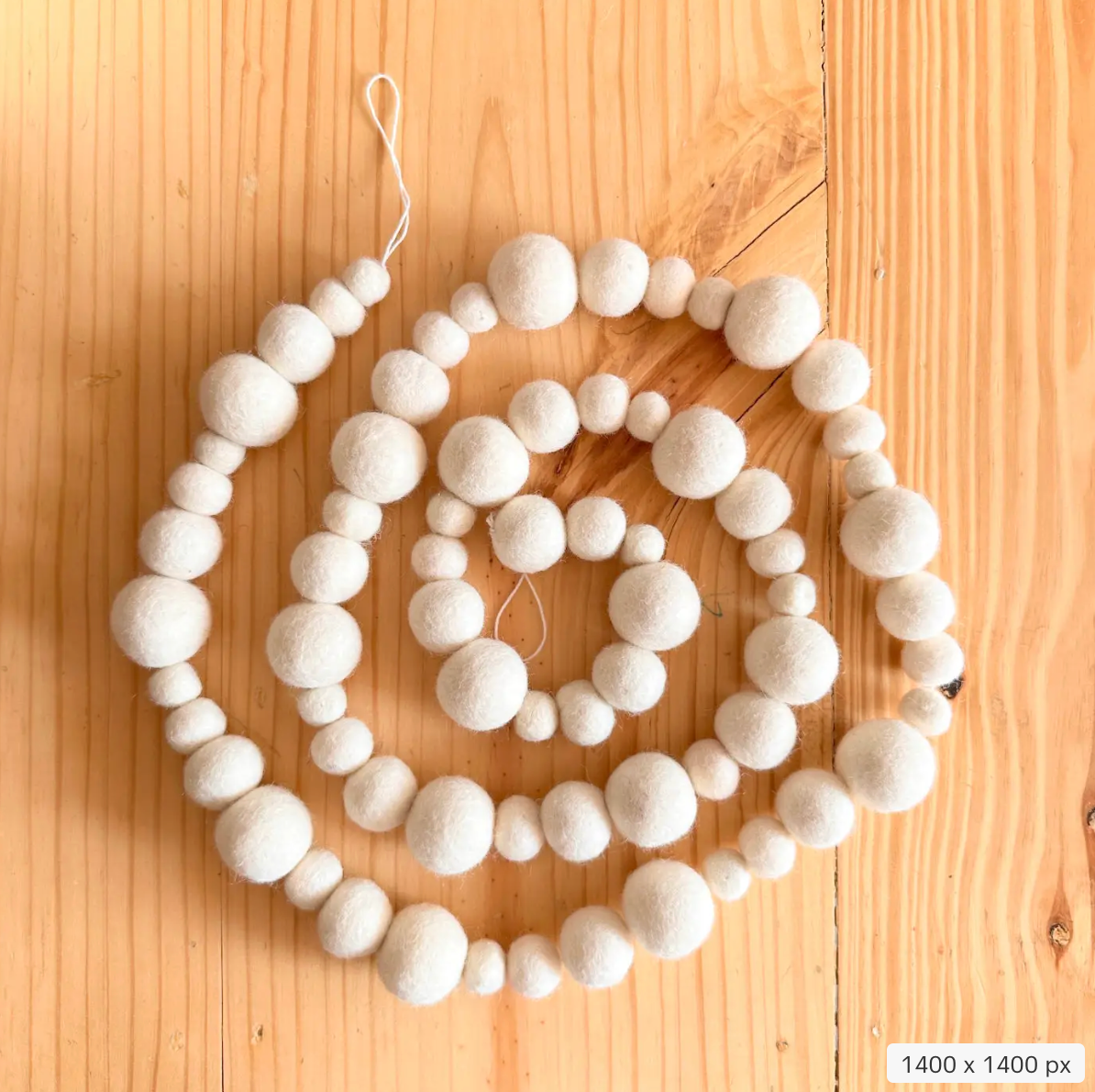 Felt White Pompom Ball Garland
