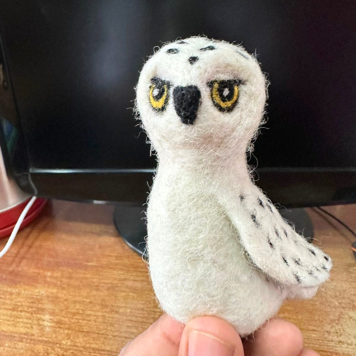 Snowy Owl Finger Puppet