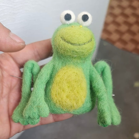 Frog Finger Puppet