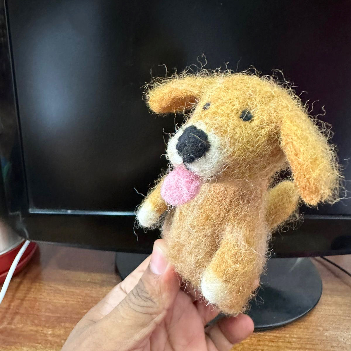 Golden Retriever Finger Puppet