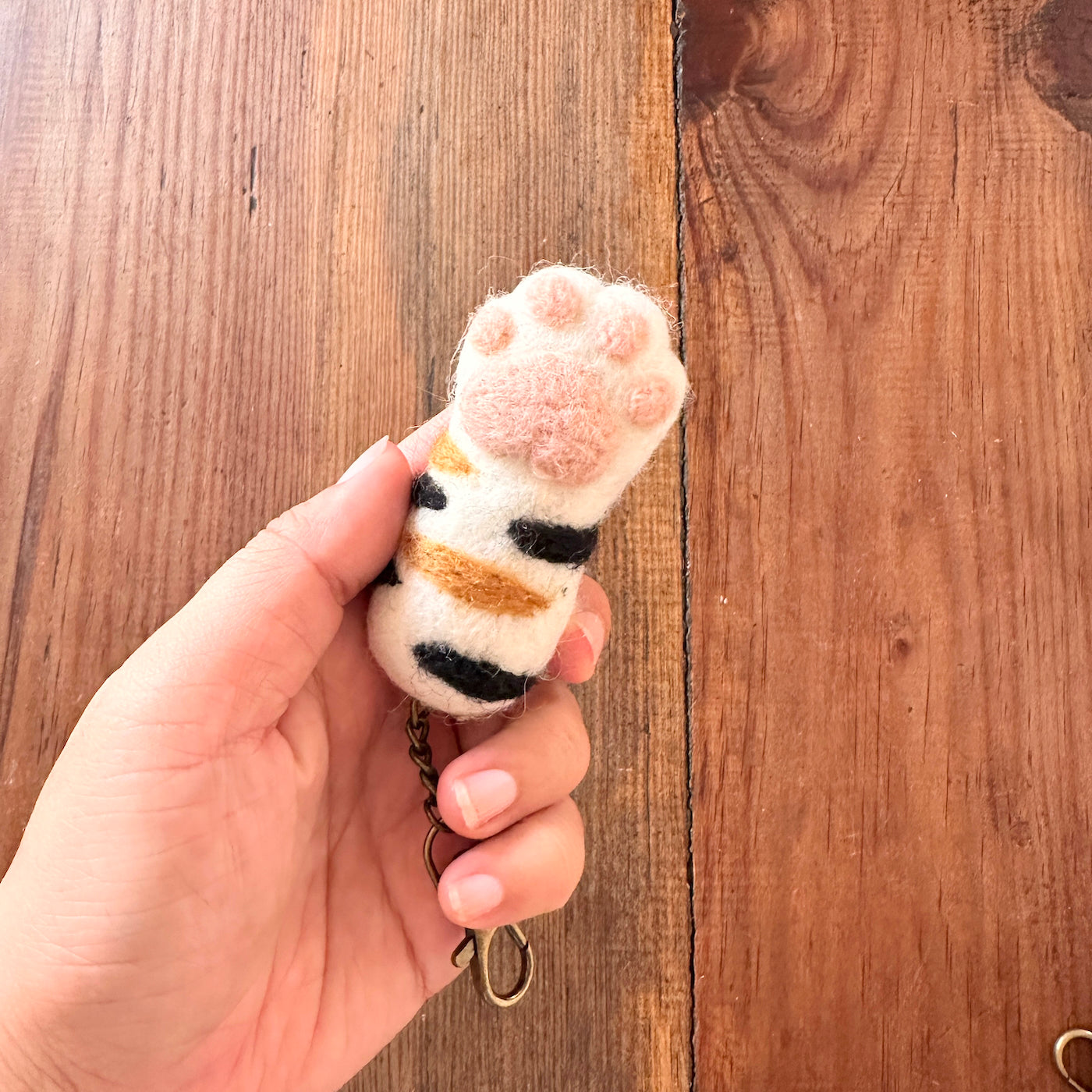 Felt Keychain - Cat Paw