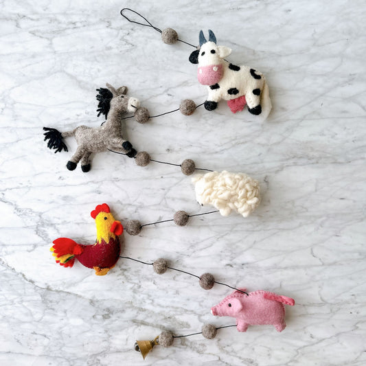 Felt Farmland Animal Garland