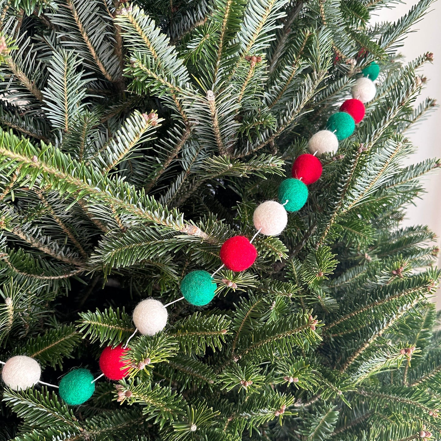 Felt Christmas Pompom Ball Garland