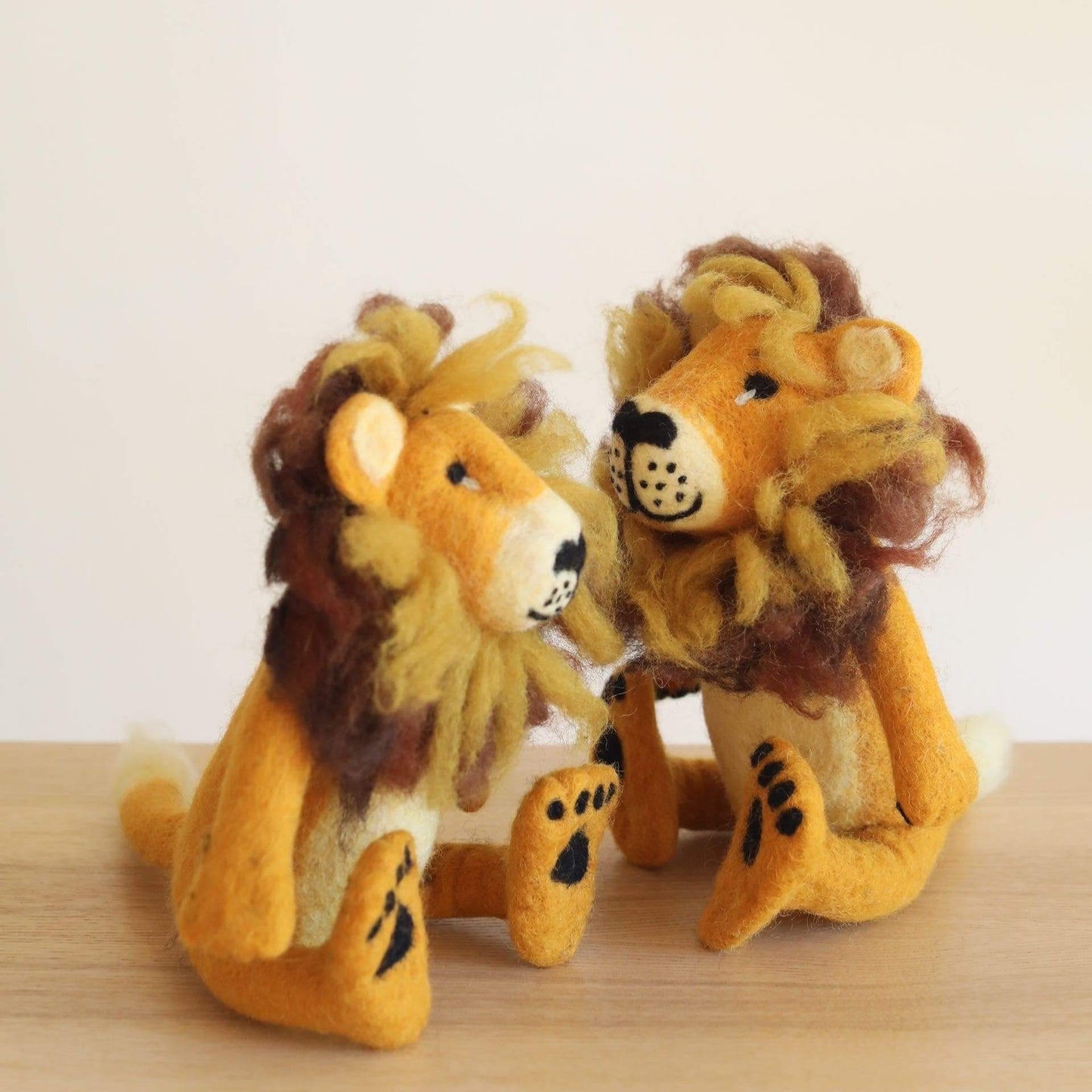 Felt Sitting Lion