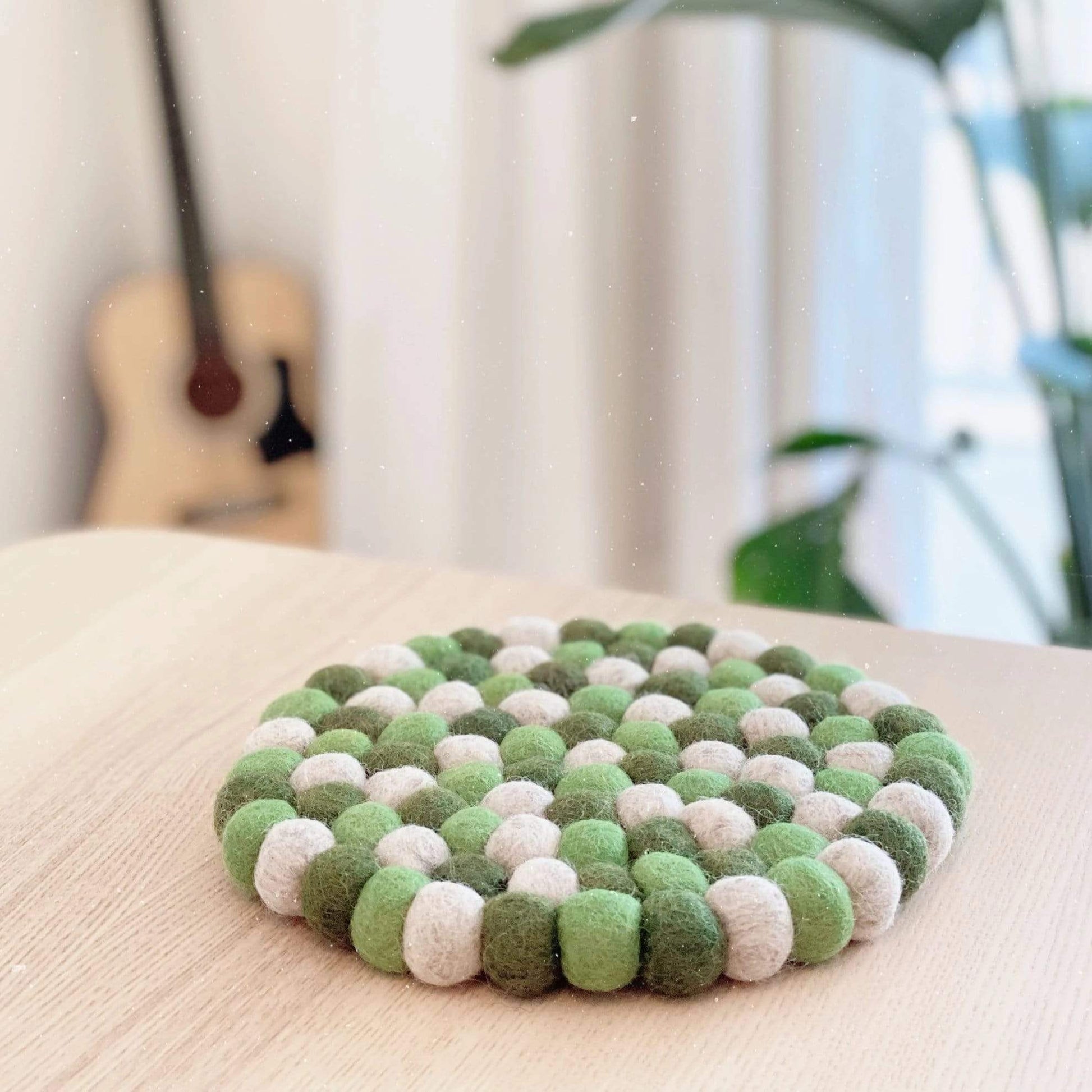 Wool felt circle trivet Premium Quality Unique Handmade Gifts And Accessories - Ganapati Crafts Co.